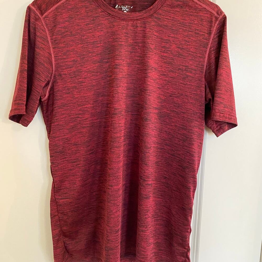 Quick-Dry Short-Sleeve Shirt T-Shirt in Black and Red Small